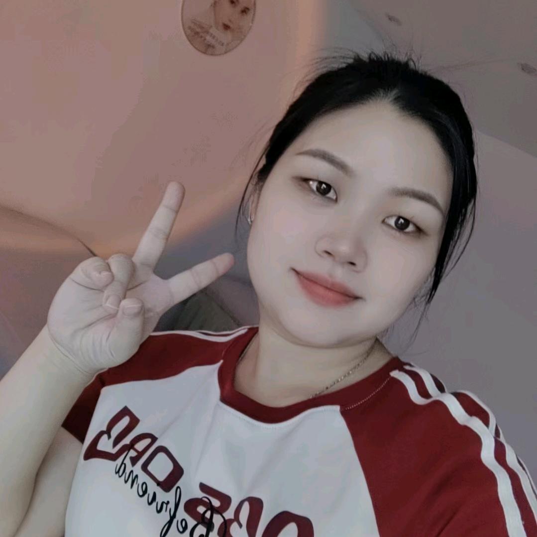 叶子吖🍀