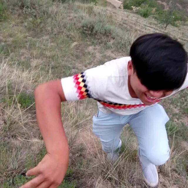 凡人。名俗文化