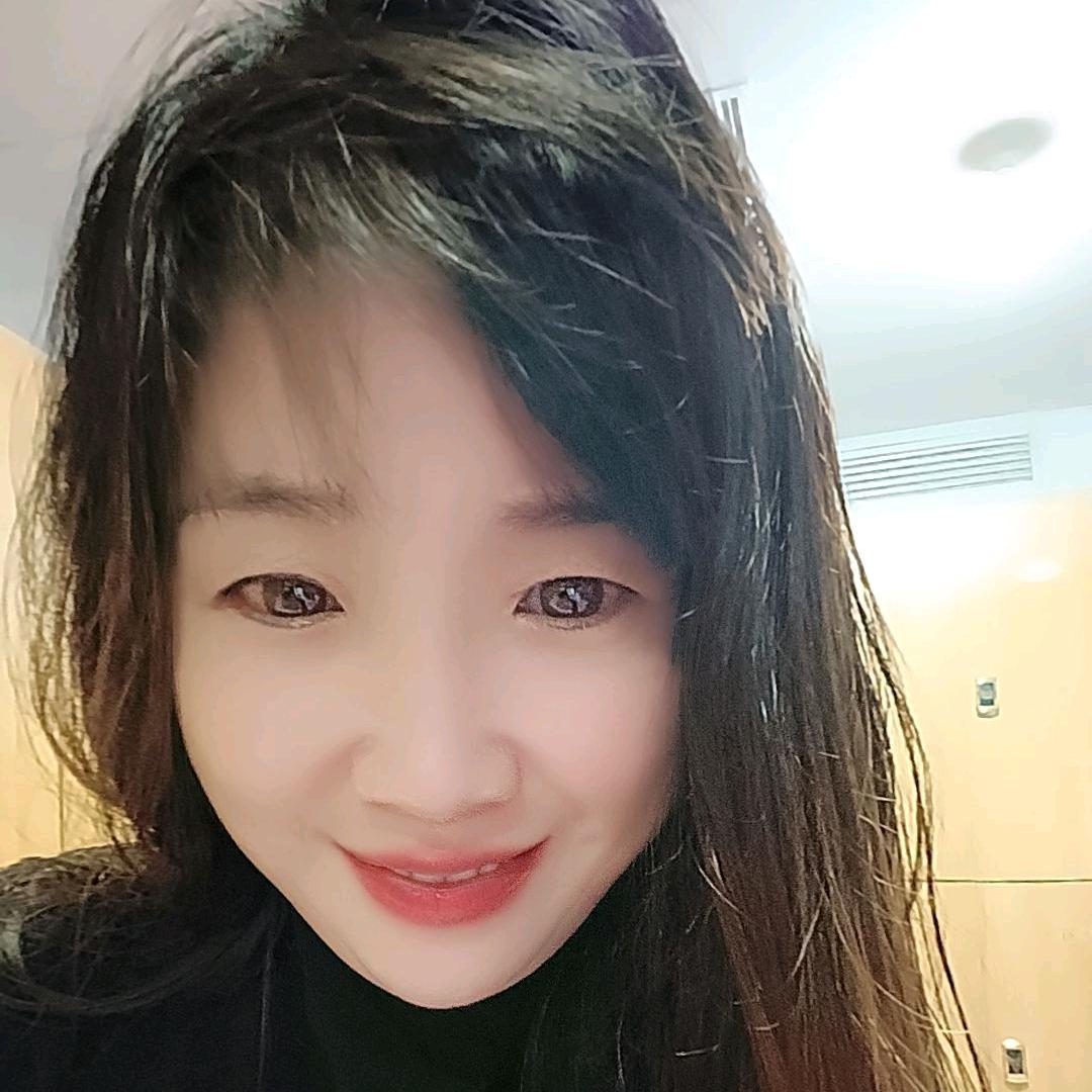 悦己☘️