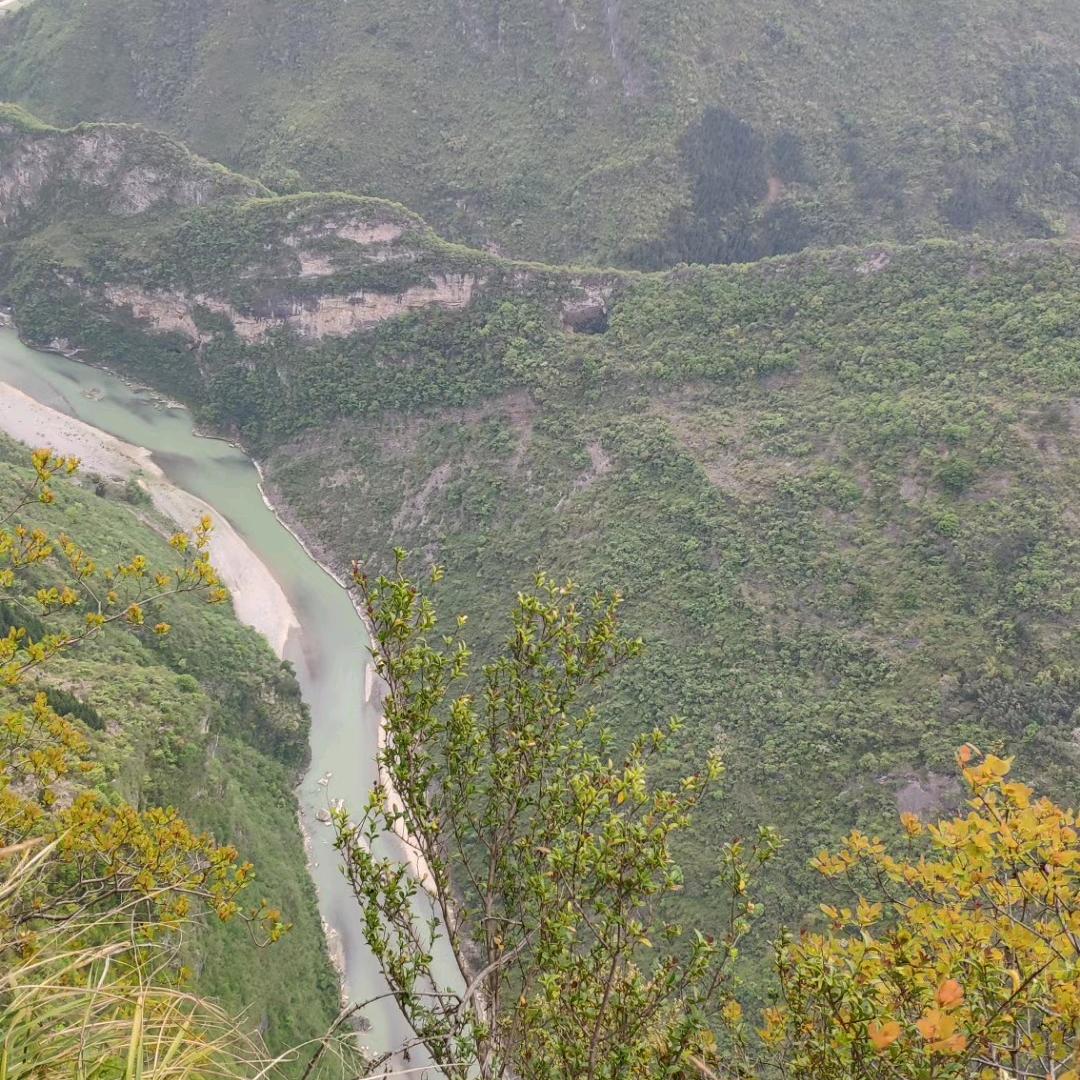 宁乡市鲜块百货店（个体工商户）