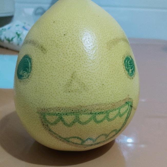 莹莹
