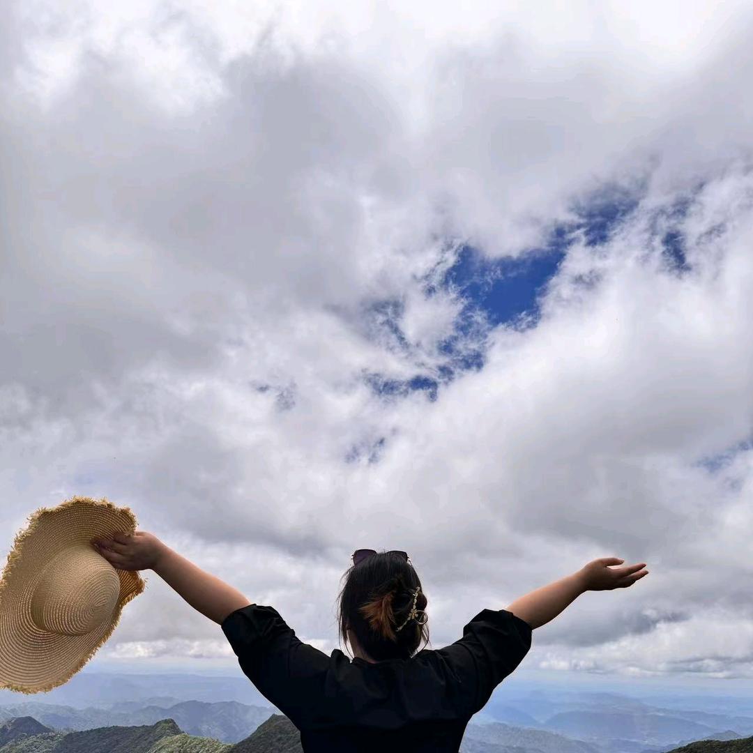 死犟死犟的女人