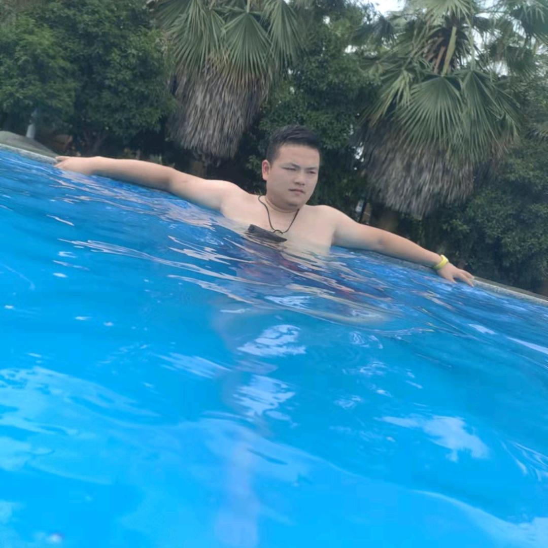 笨蛋很笨(´▽｀)ノ♪