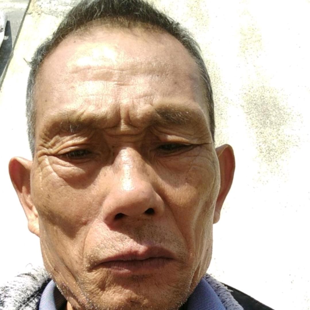 人心→良心↖牛牛自己→自由自在人心距离！