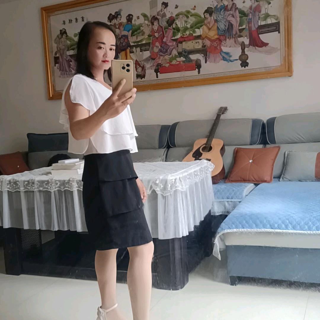 余生不再为谁而心动。