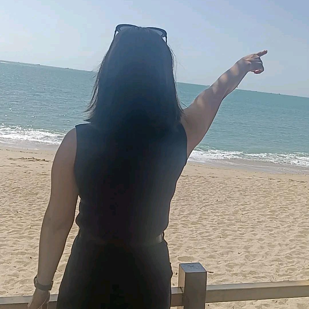 黑姐姐