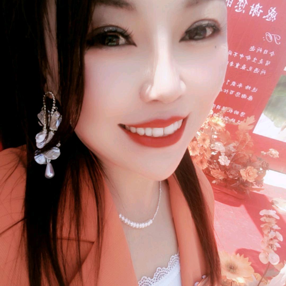 ៚主持人周周ꦿ℘