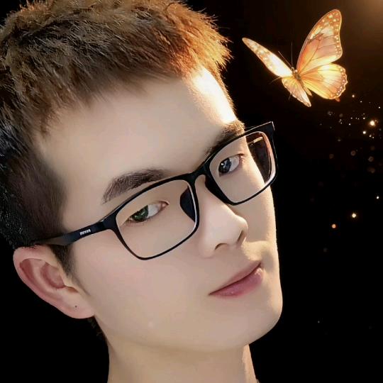 🎙🕊꯭᭄꯭冷少࿐