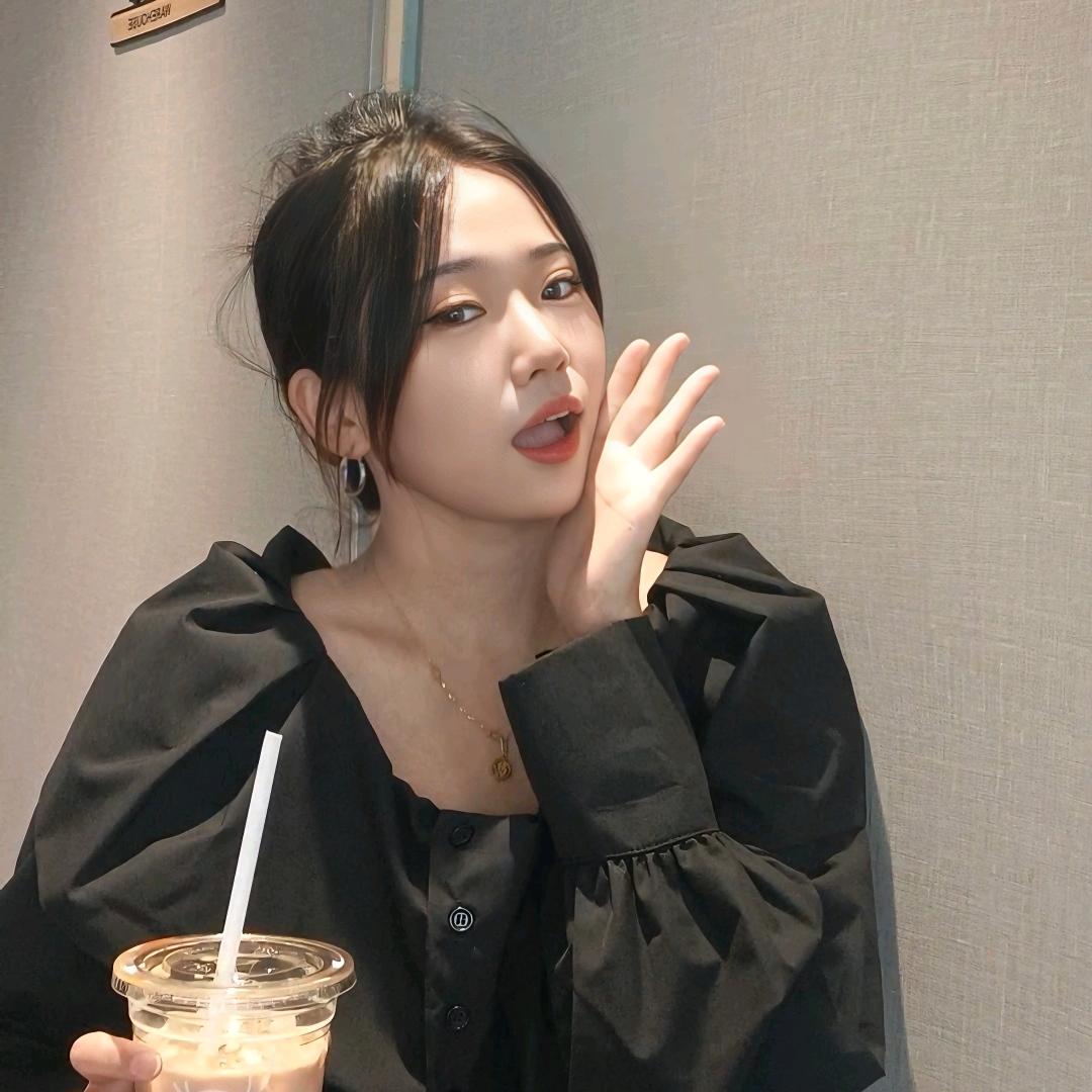 小于  Baby