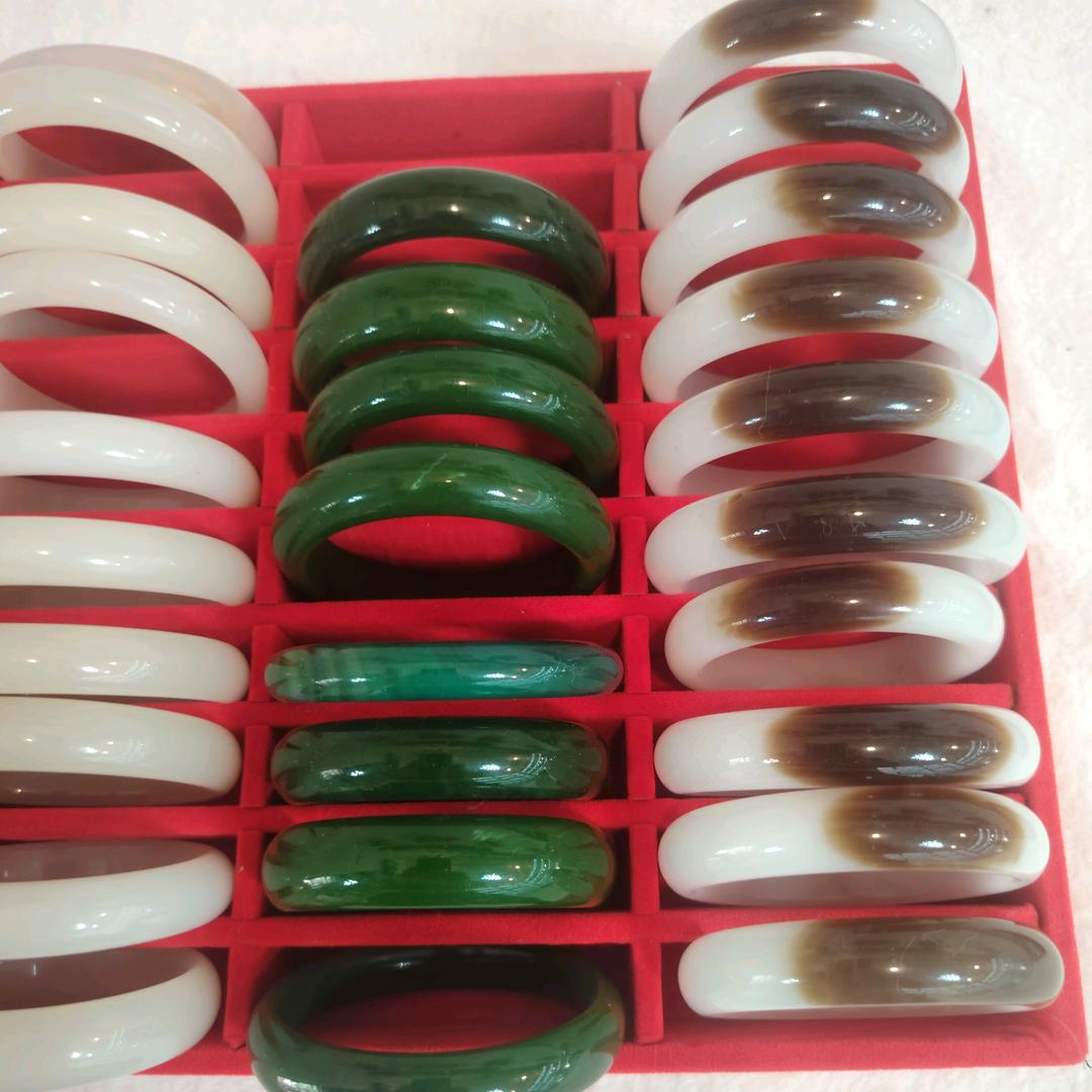 英吉沙奇巧手工艺品