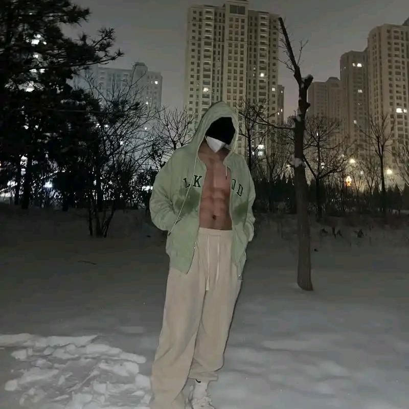 印象里坚蛋健身王教练