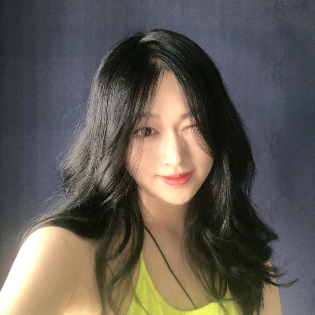 ૮₍♡>𖥦<₎ა半杯水