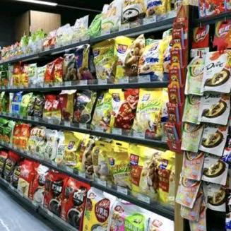 素素零食铺