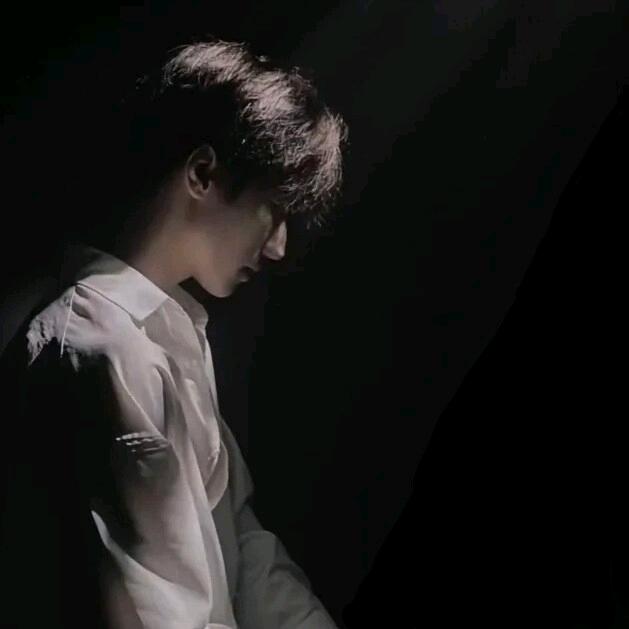 溶.