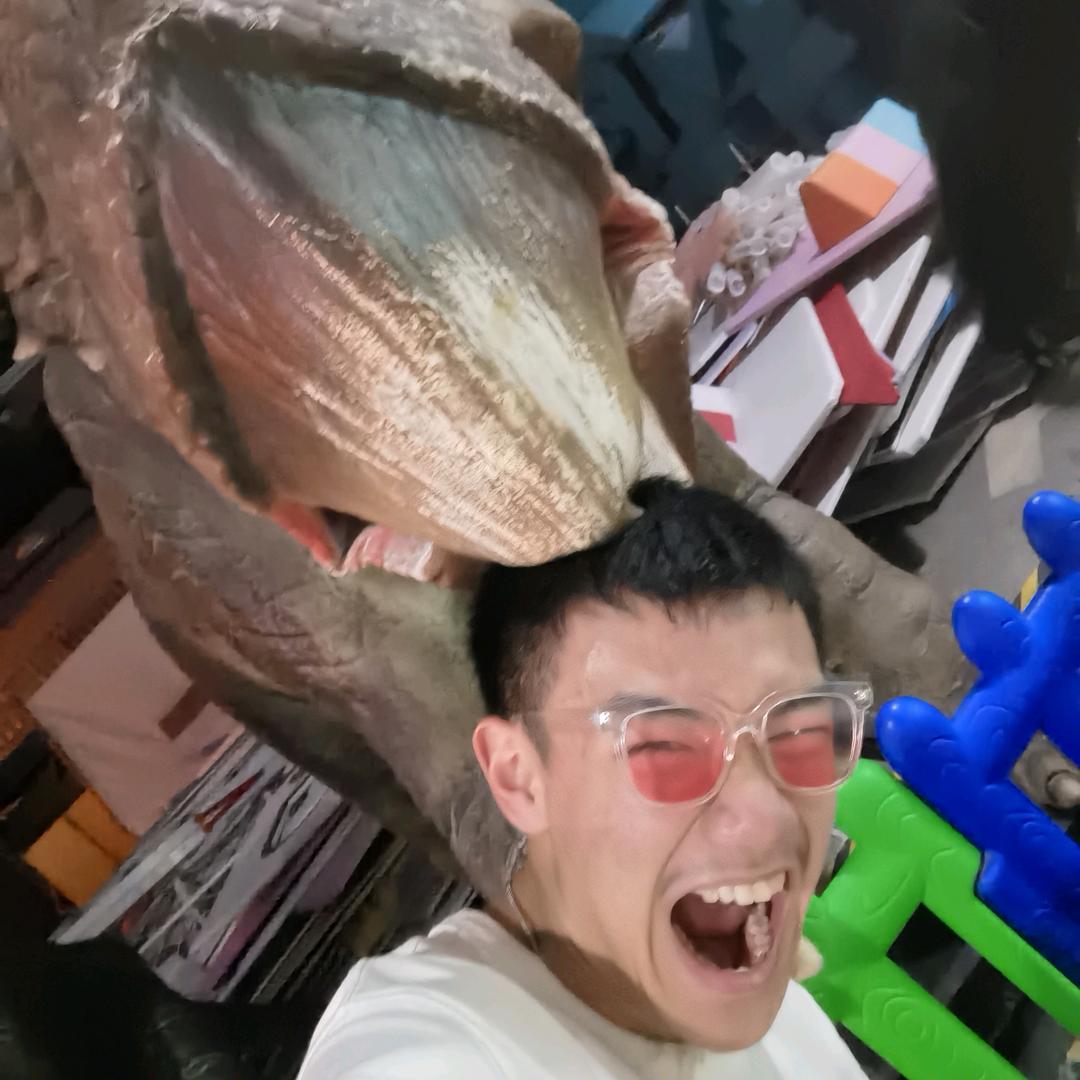 徐坤街老闪