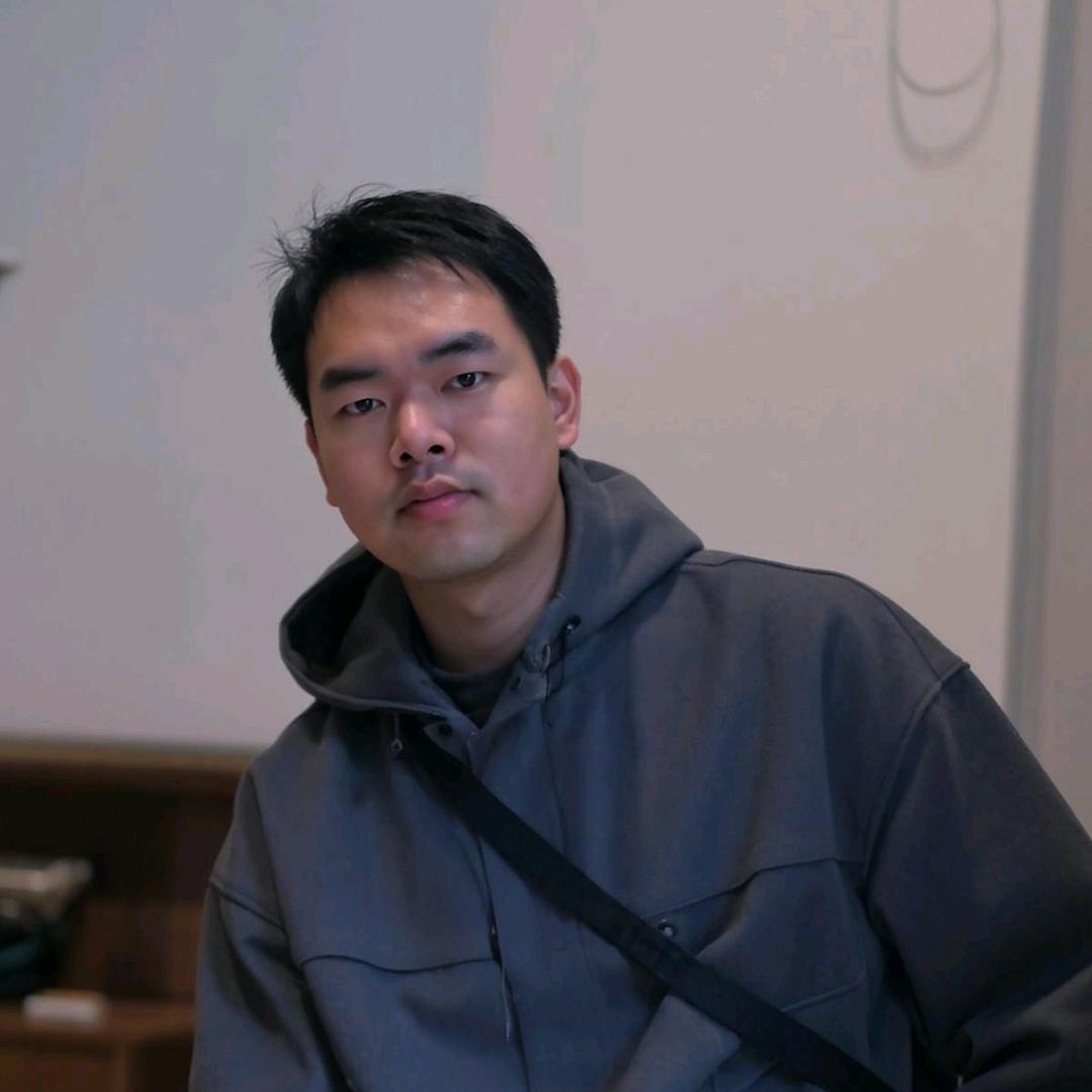 留点小胡须              ╲