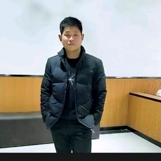 肖洋，