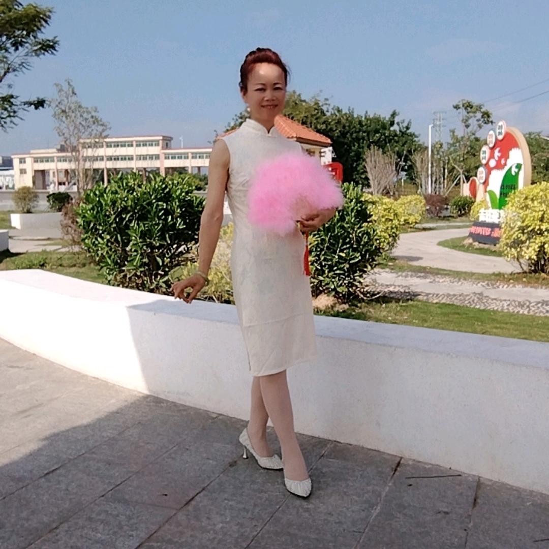 ，兔兔那么可爱，你怎么舍得伤害兔兔