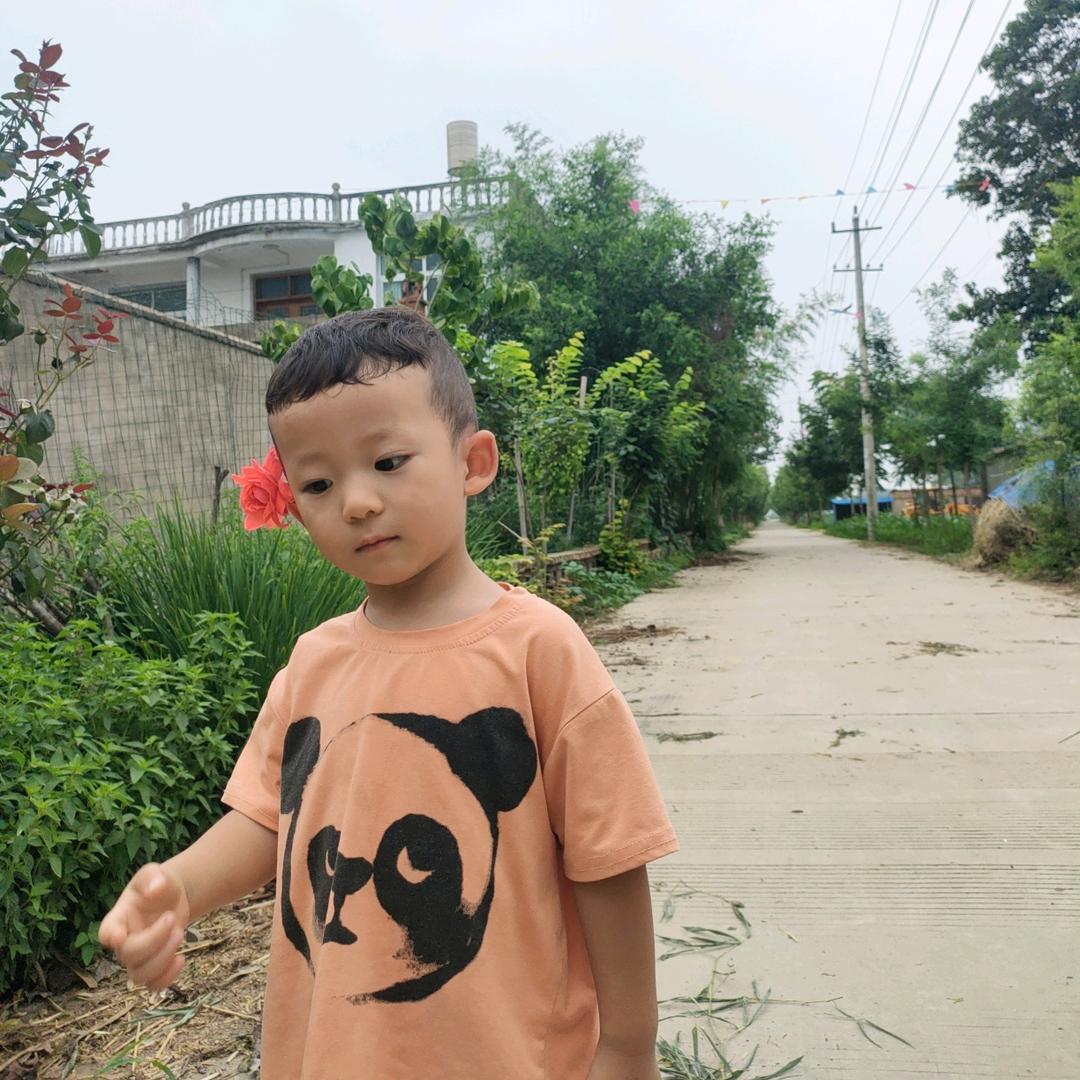 小怪兽