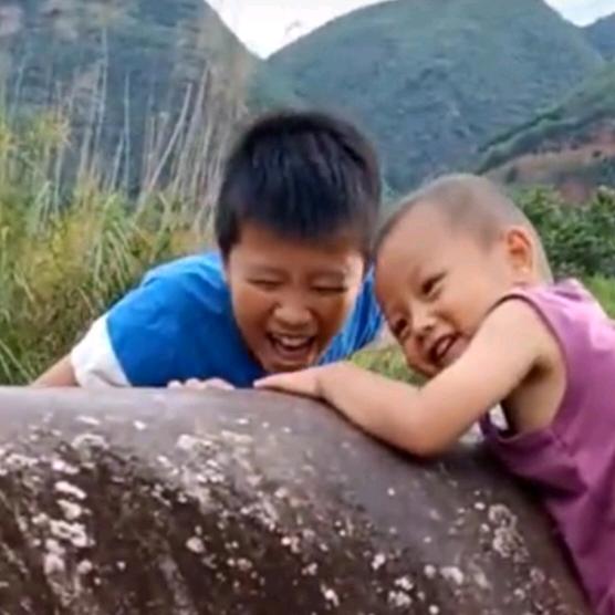 远离伤害自己的人