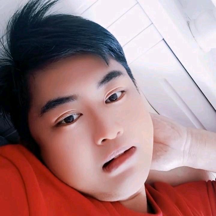 沉默代替了所有。