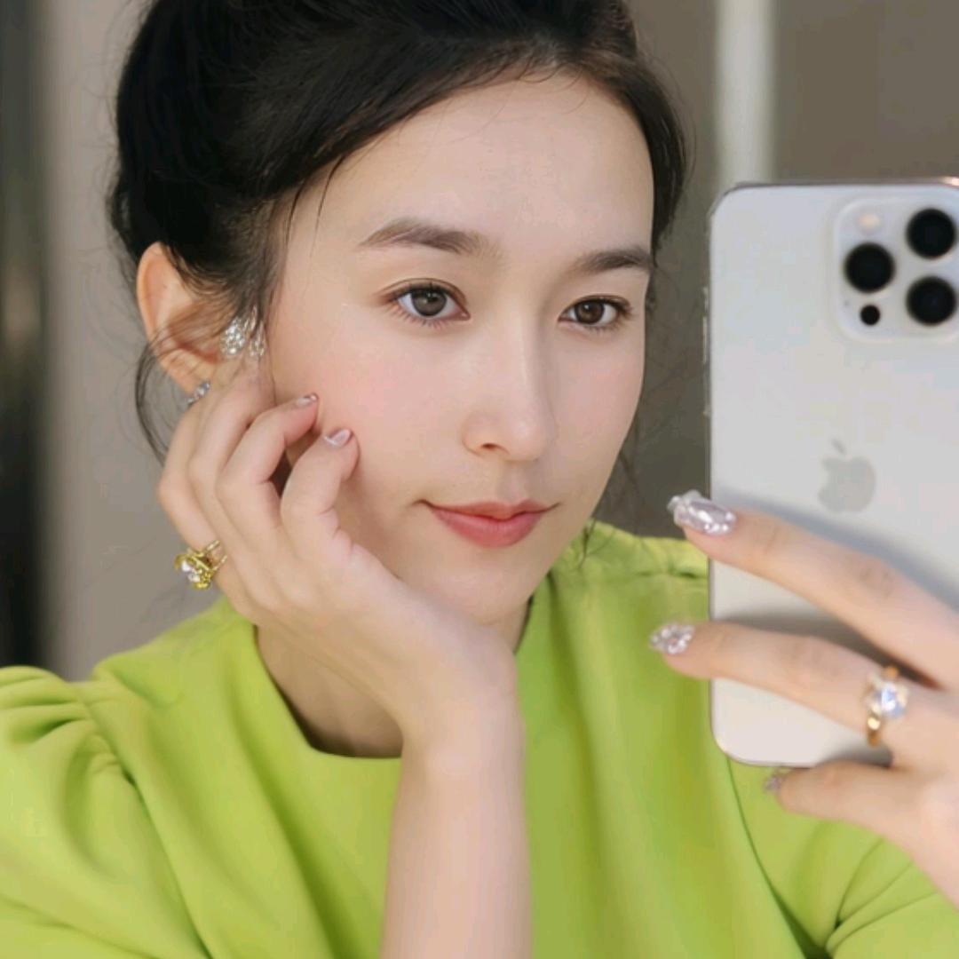 迪拉热·努尔夏提·妈咪