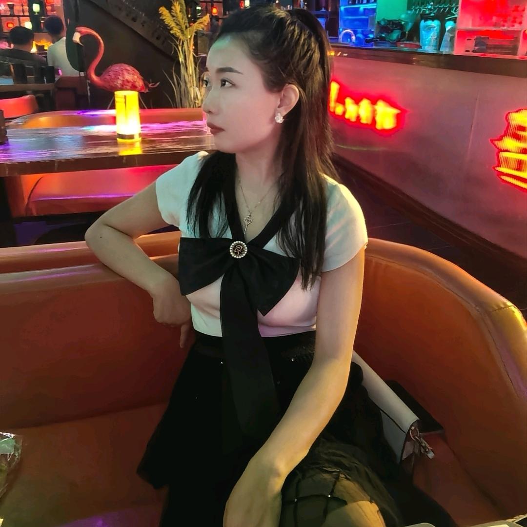 小蕾🙉