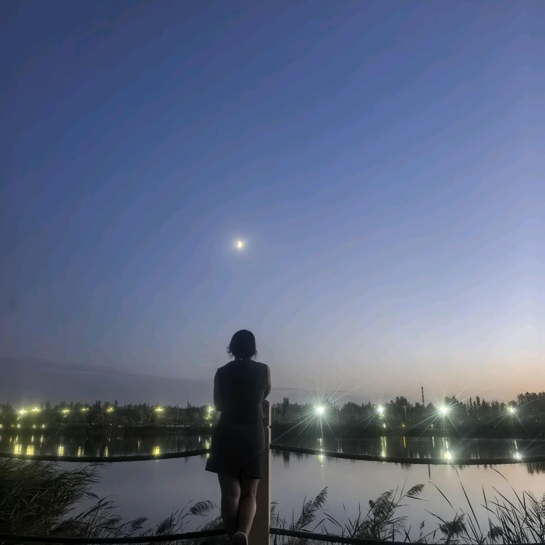 千闫万语