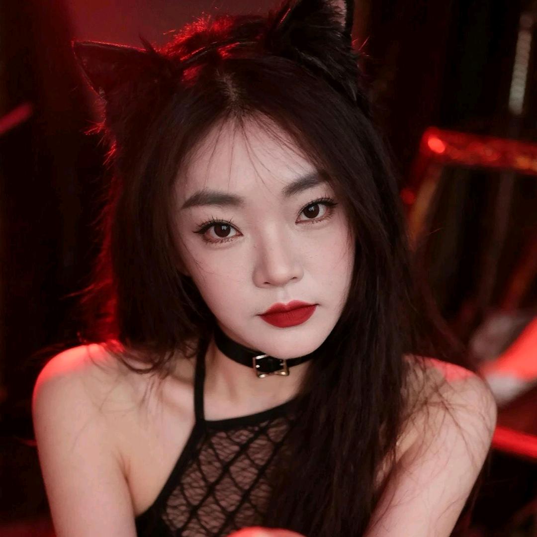 💄你管我乖不乖💋