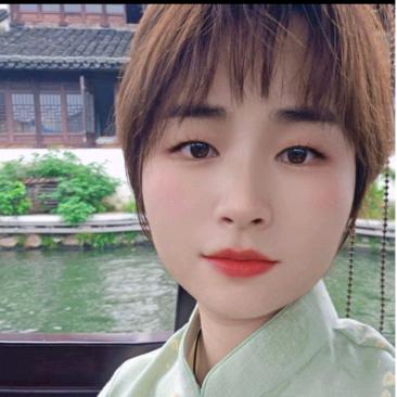 樊文花 🌹卫丫头