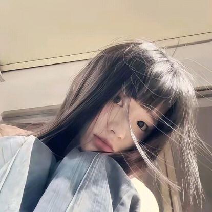 不是梨涡.