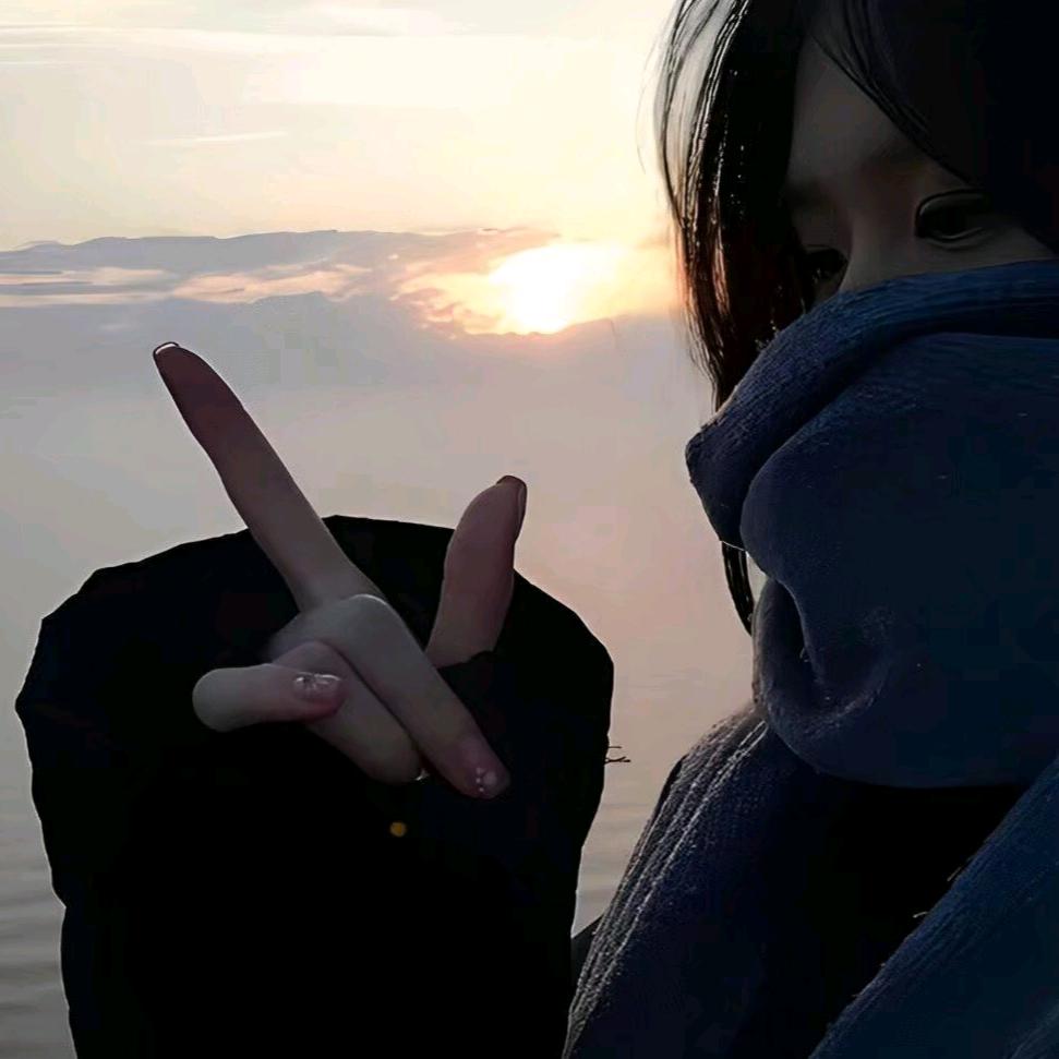 星星偷走睡意𝓜