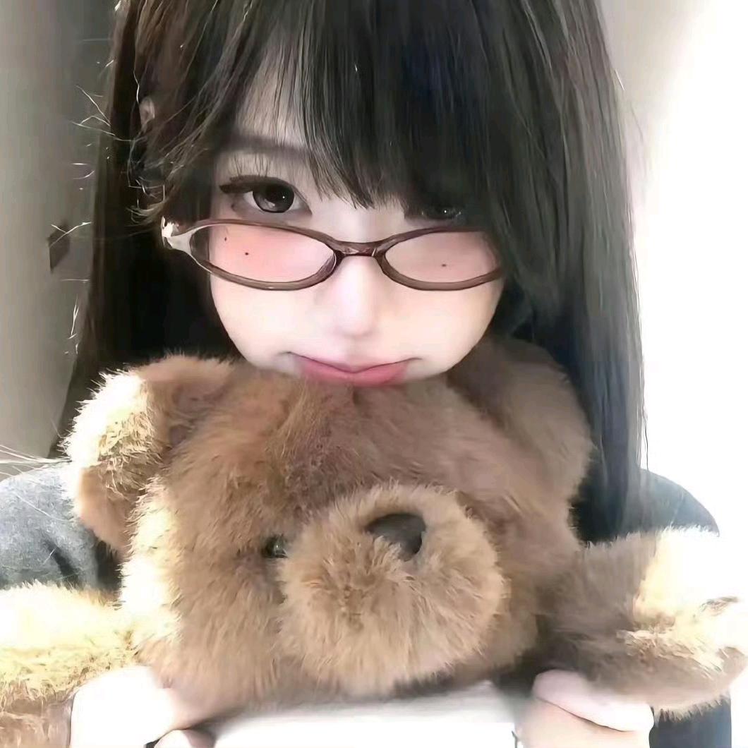 芷于否🍒
