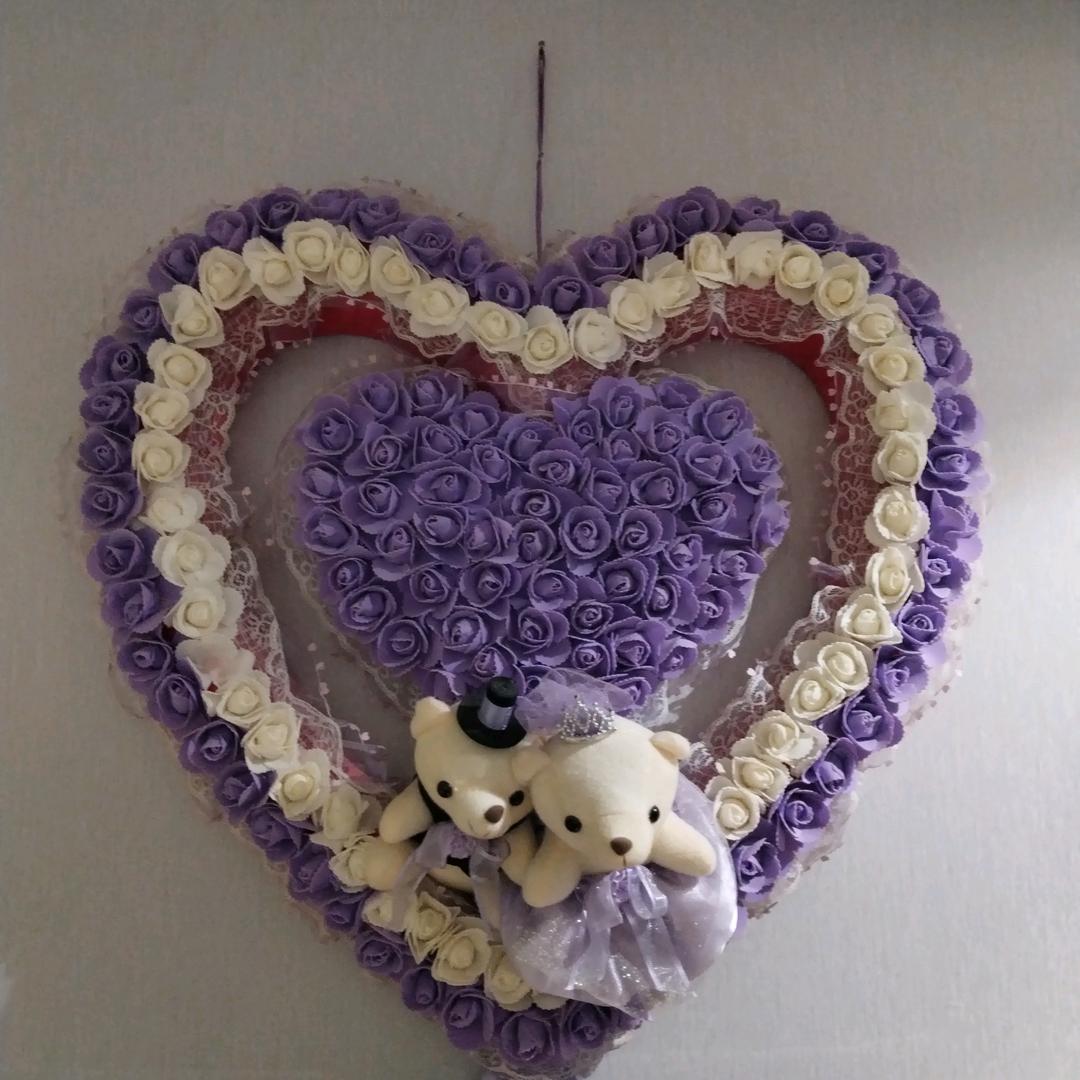 《独自等待》。