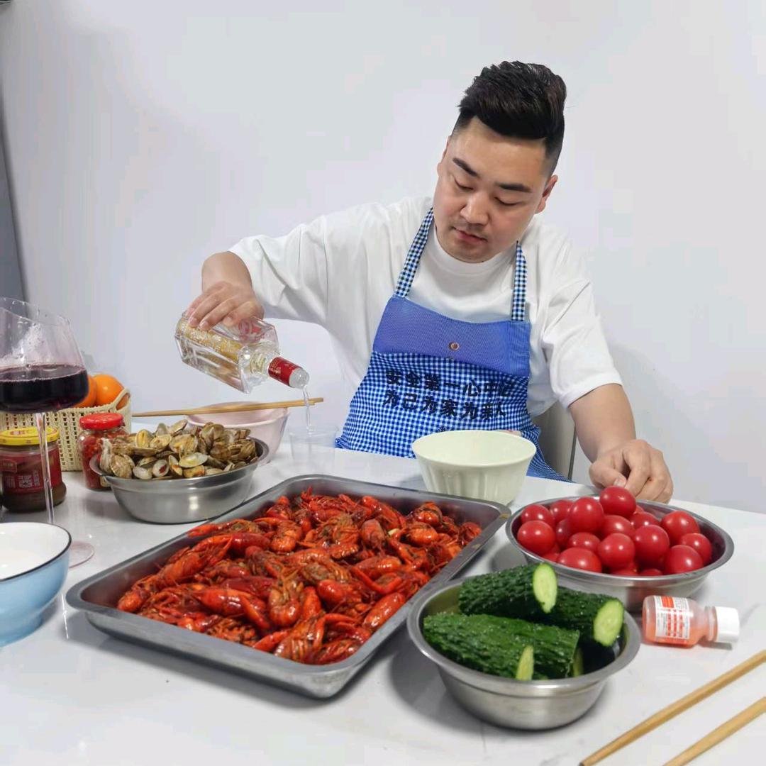 王海军搞批发杂款毛衣