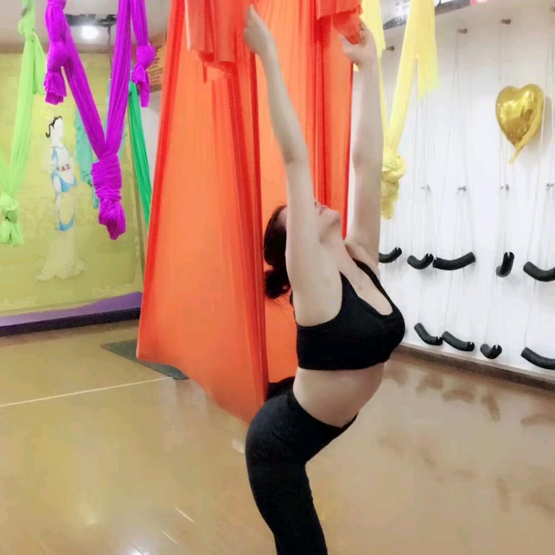 潇潇爱舞蹈