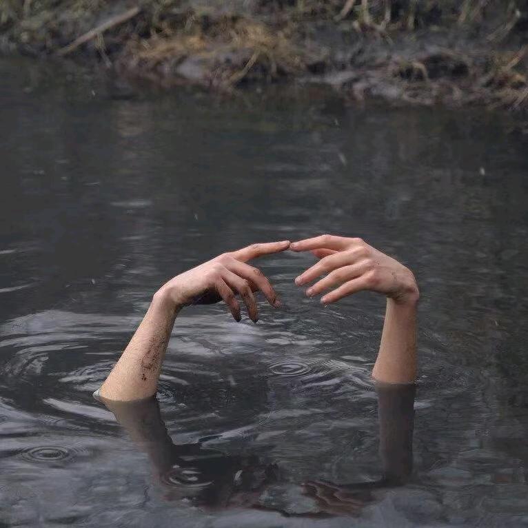 薯片里撒干燥剂吃完增加免疫力