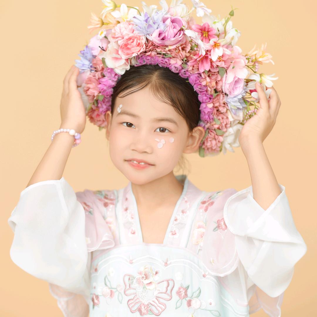家有俩活宝♥(｡￫v￩｡)♥