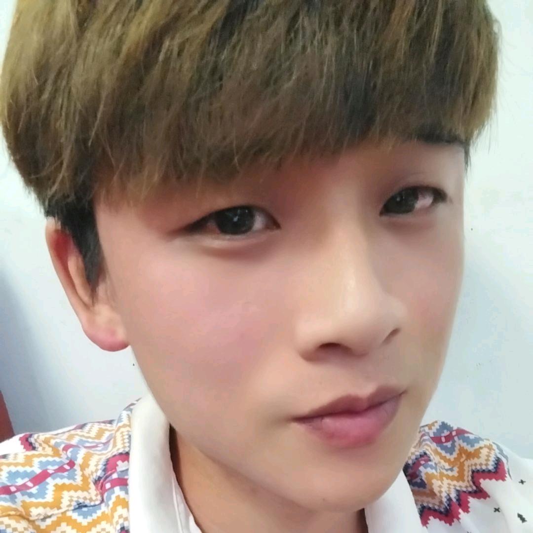 🇲🇴村里阿鹏