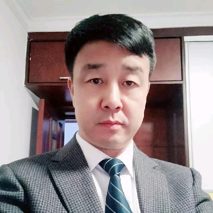 心理咨询师栗量