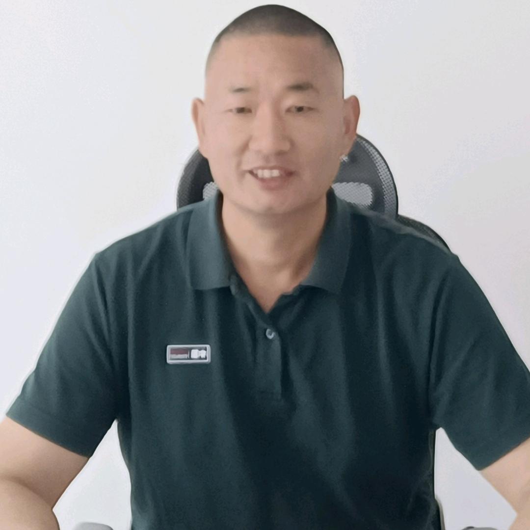 军哥，