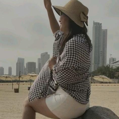 小七挺忙
