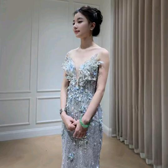 刘一一(直播上新)