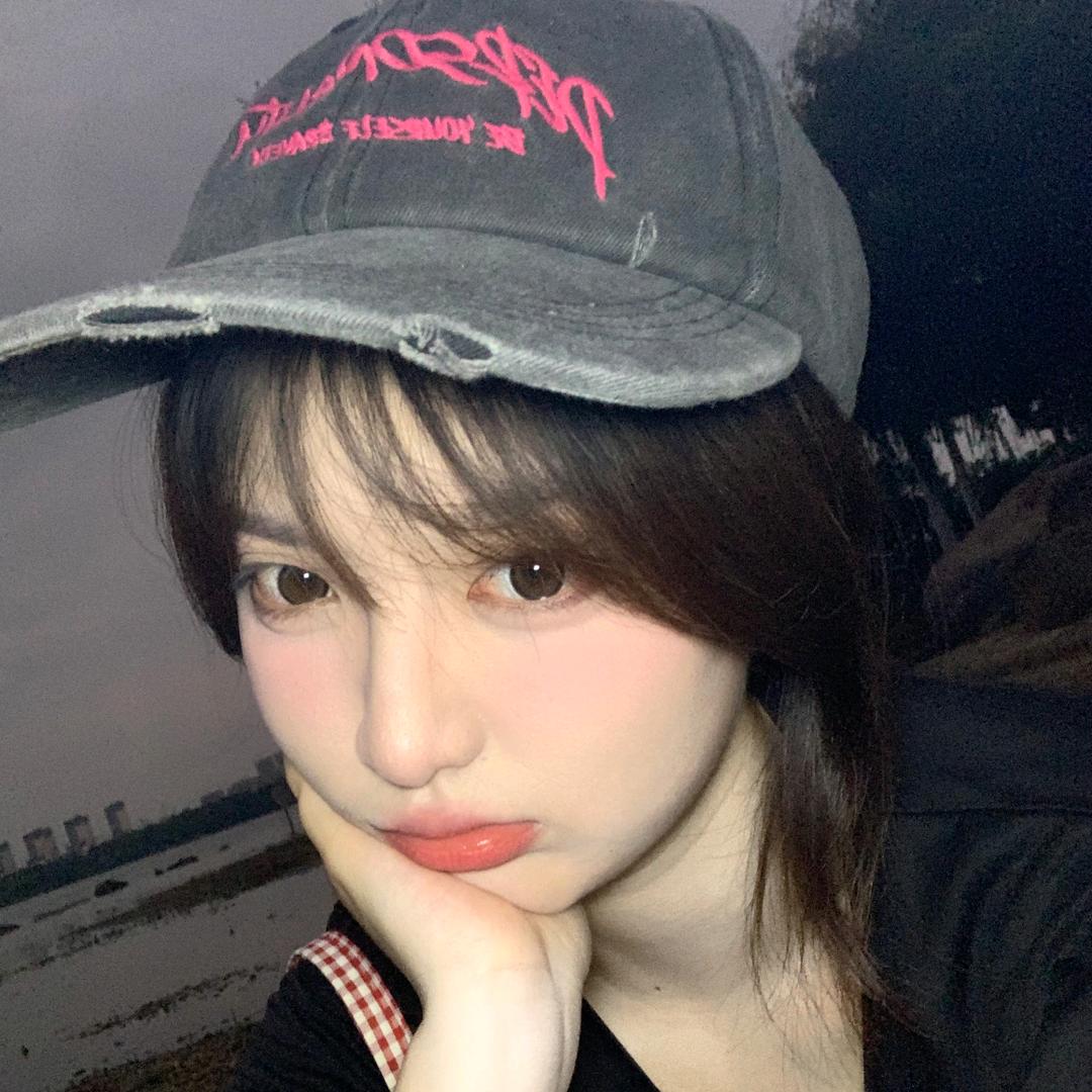 ++的黏人小猫咪