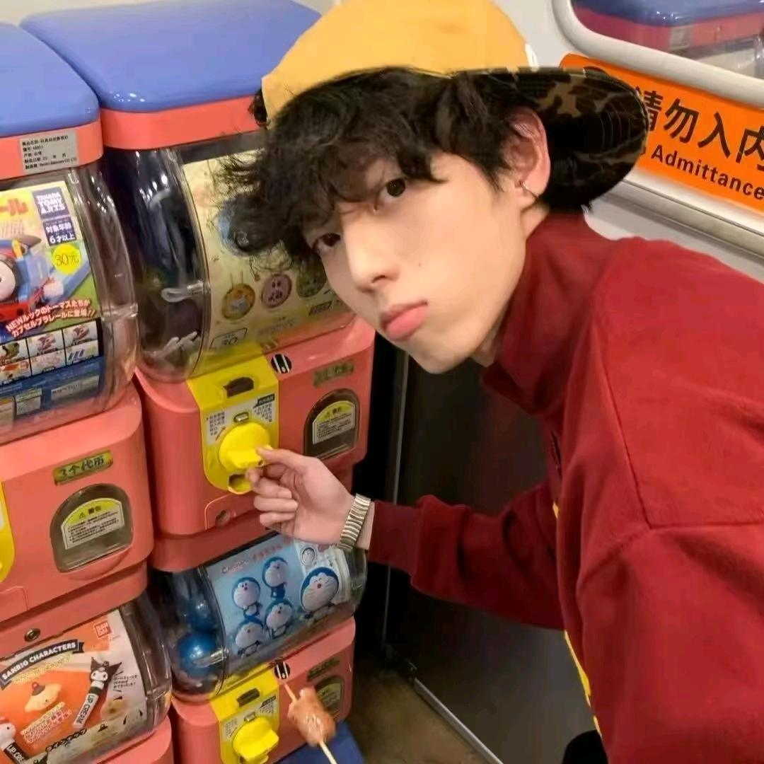 ᴬᵘʳᵒʳᵃ
