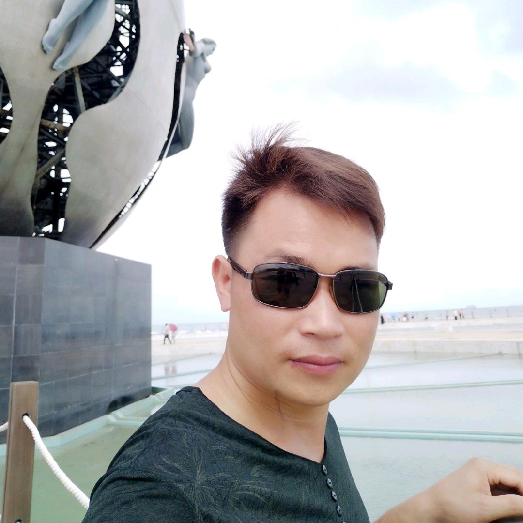 与辉共赢