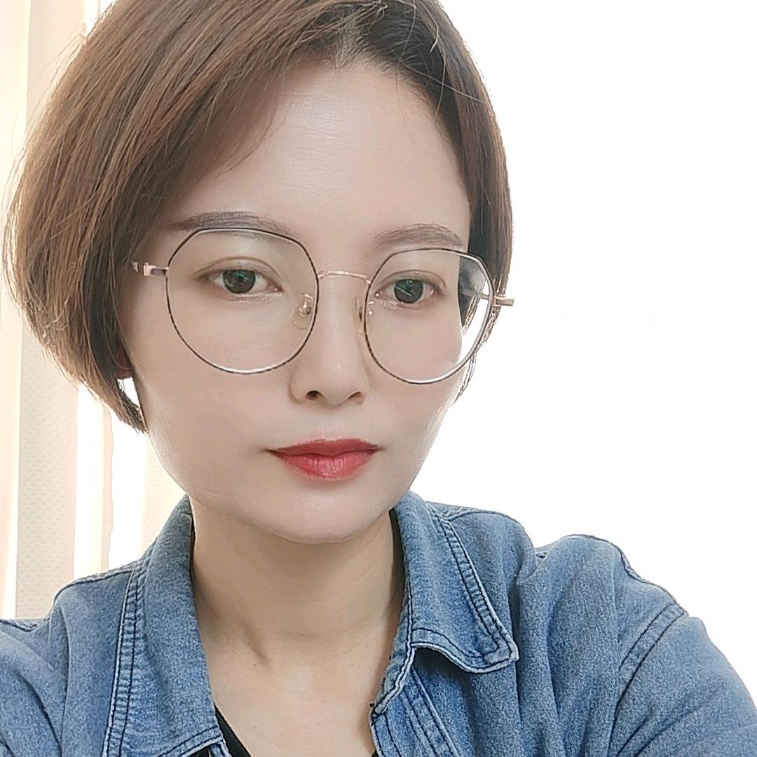 小依依吖