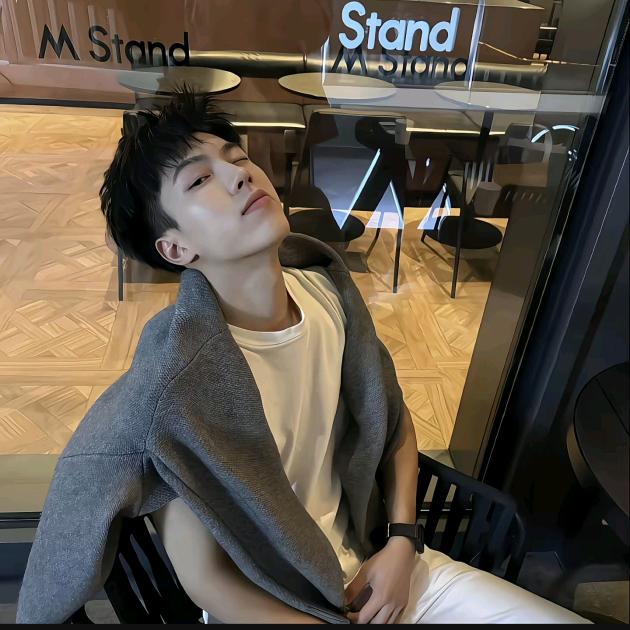 杨仔