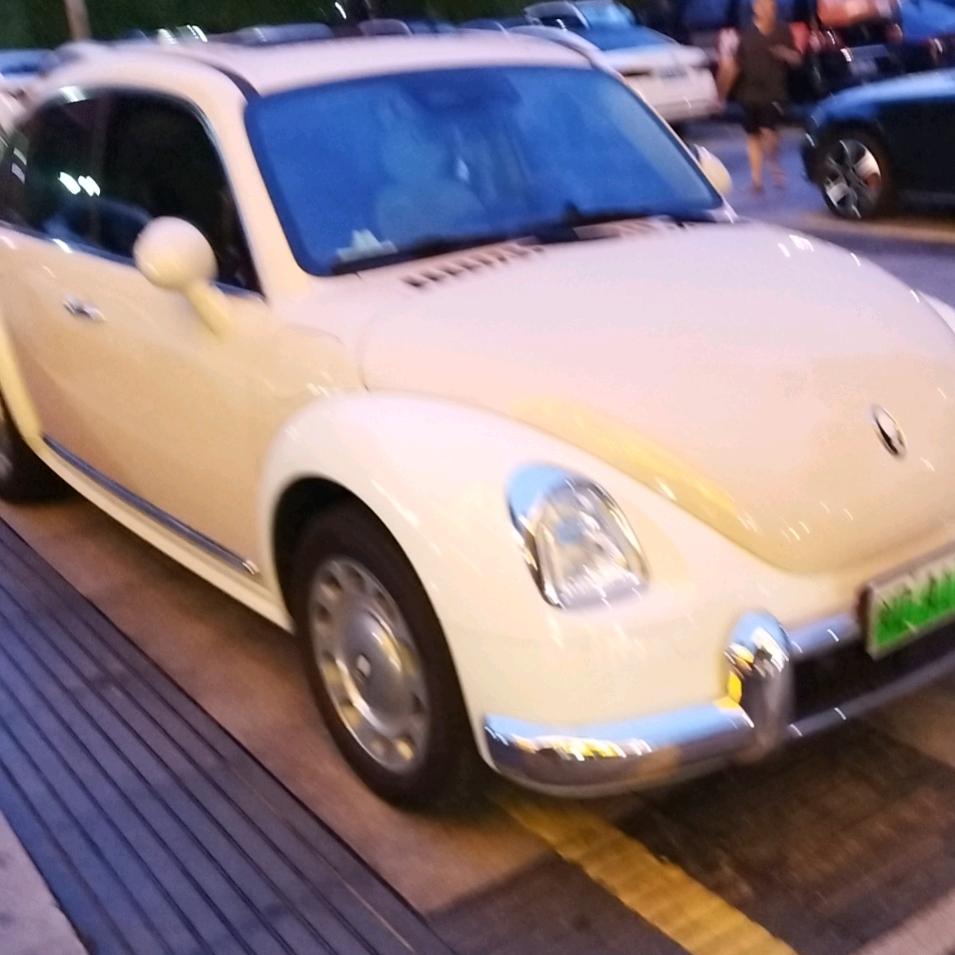 哈啰小妮子百货铺