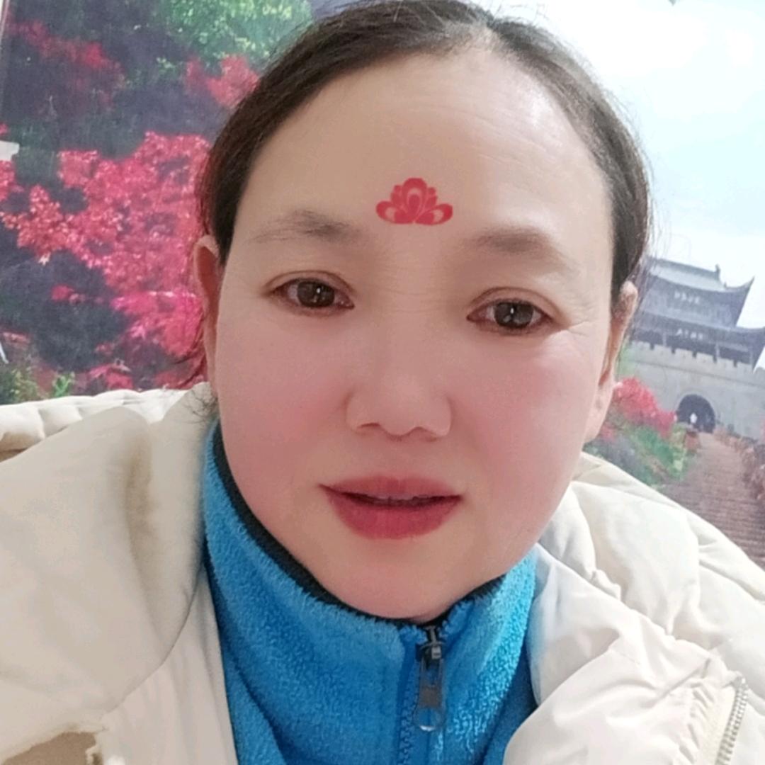 美丽姐早上5:30开播